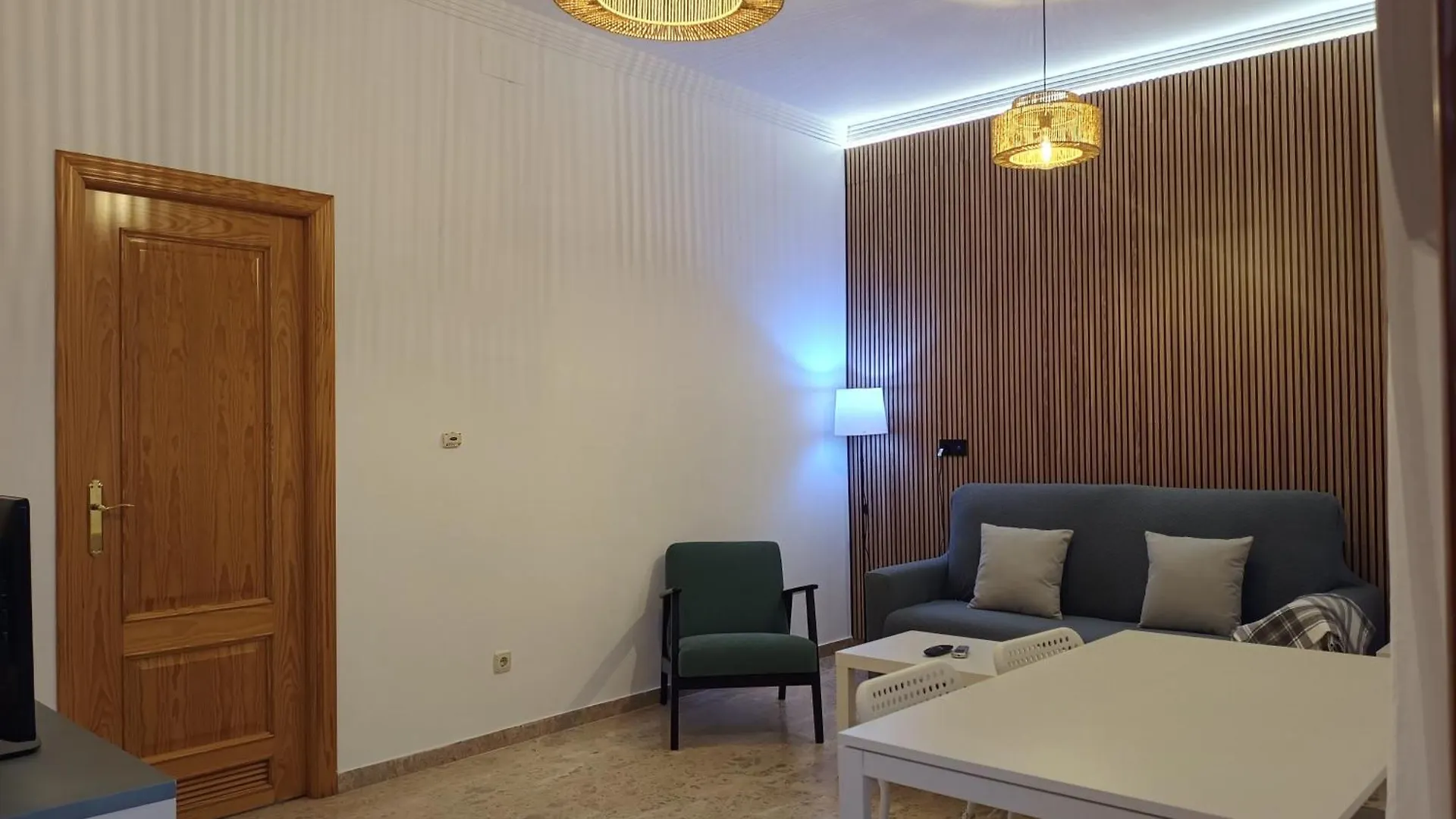 Sunshine Fernando Colon Apartment Cordoba Spain